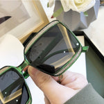 Load image into Gallery viewer, Fashion frame sunglasses - ÈquilibreFashions
