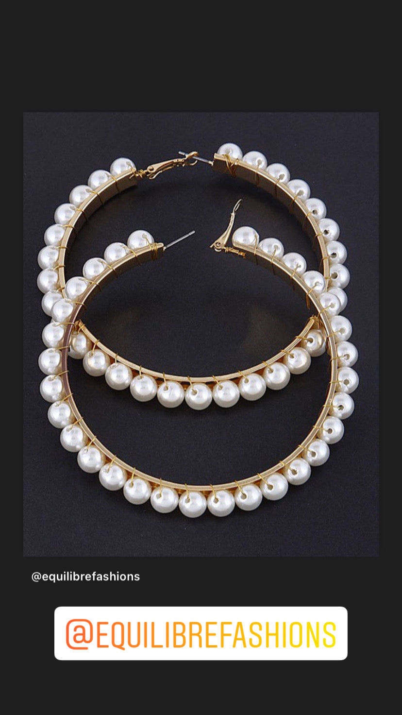 Luxury pearl hoop earrings - ÈquilibreFashions