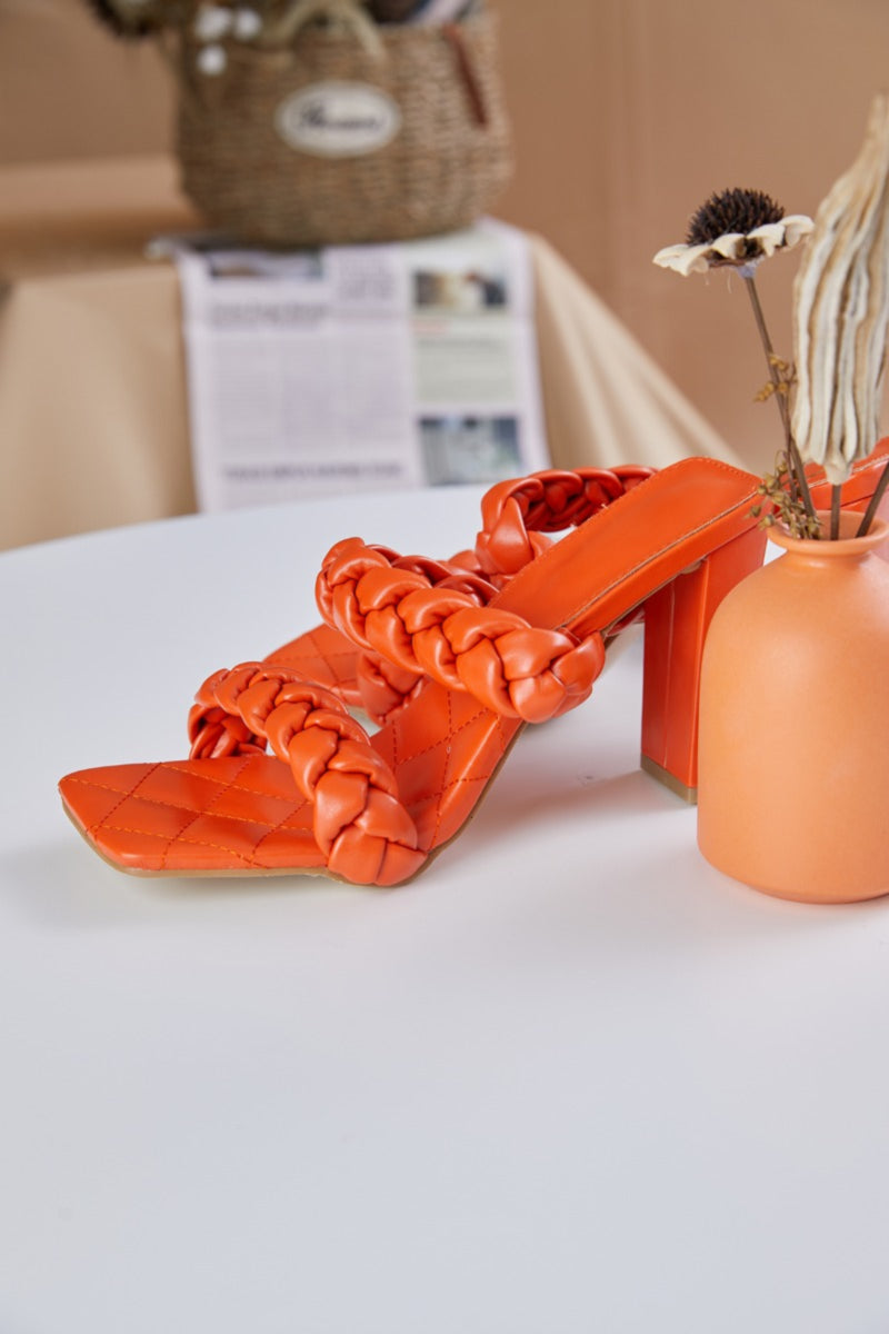 Nicole Sandals - ÈquilibreFashions